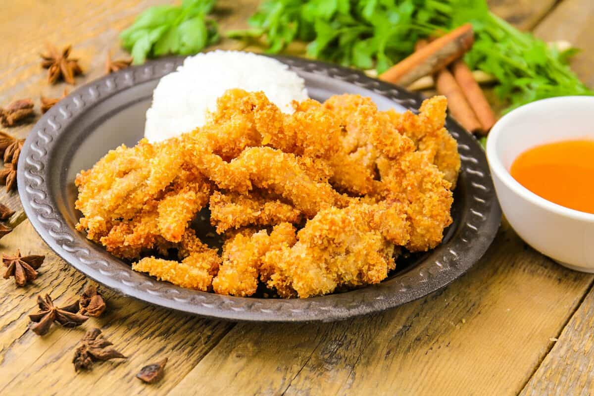 Chicken pieces in breadcrumbs