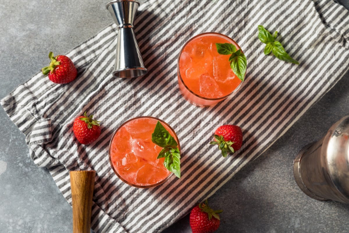 Mojito à la fraise et au basilic