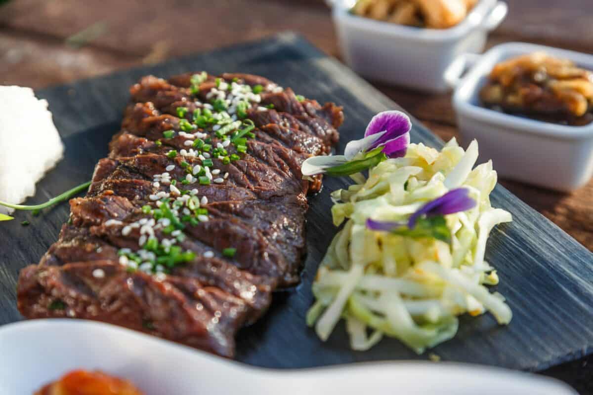 Cuisine coréenne, barbecue de bœuf Yakiniku