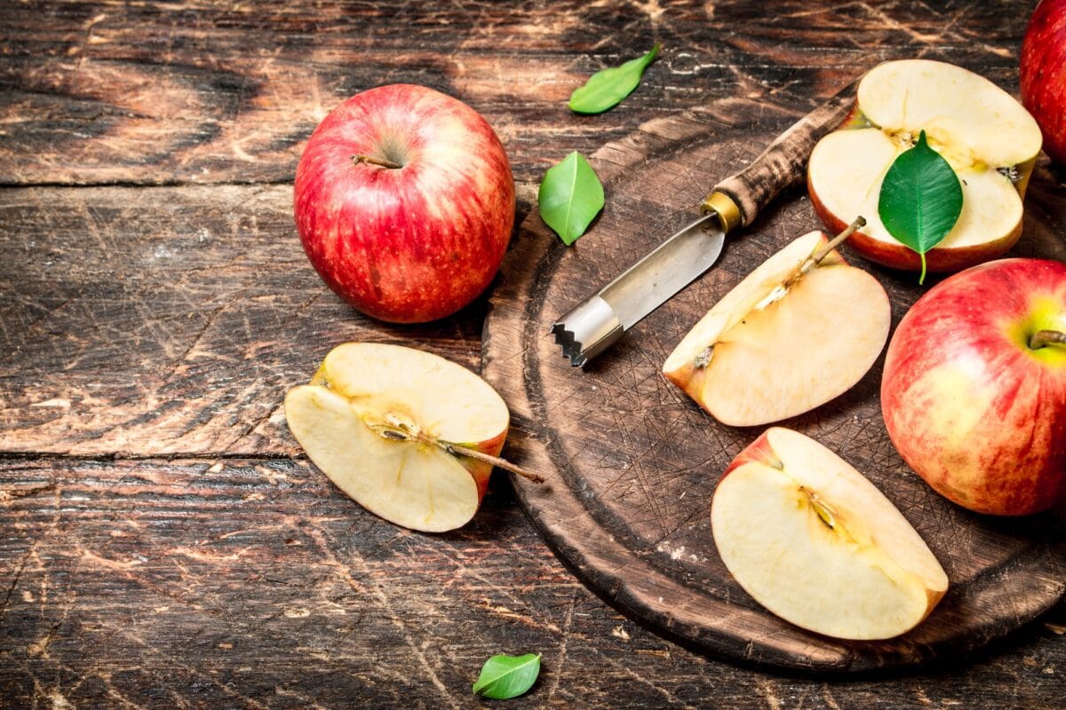Fresh apples on a cutting Board.