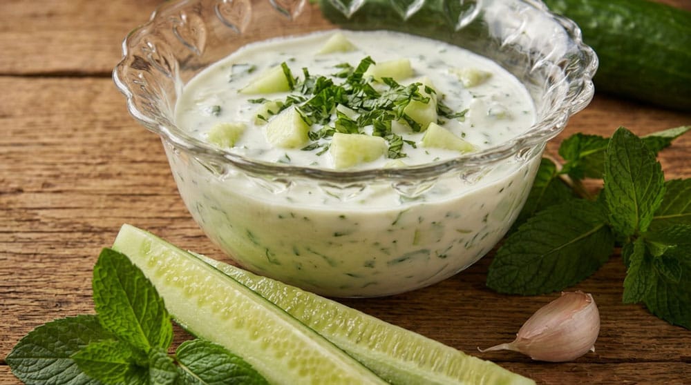 Hors-d'œuvre de concombre à la menthe