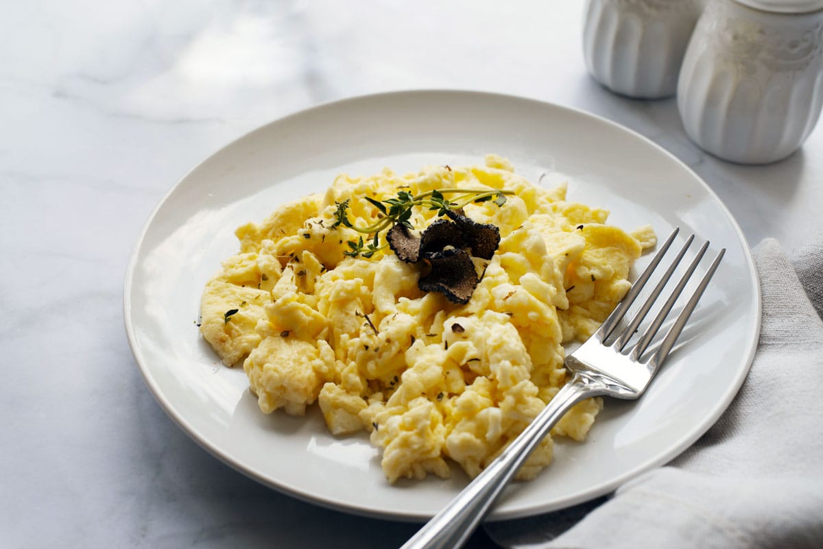Oeufs brouillés aux truffes