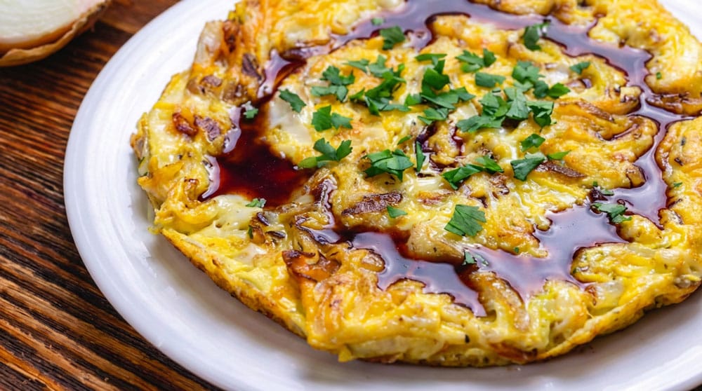 Omelette lyonnaise aux oignons