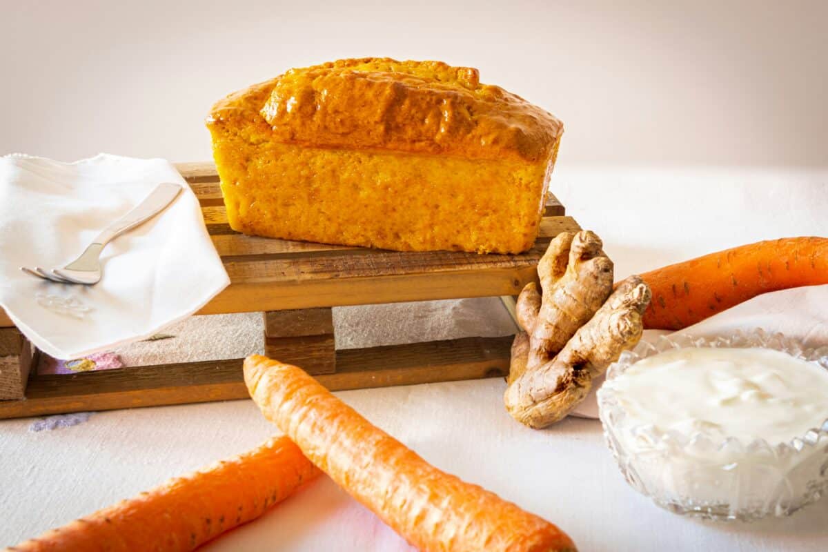 Découvrez les secrets et l’histoire fascinante du carrot cake : ses origines révélées