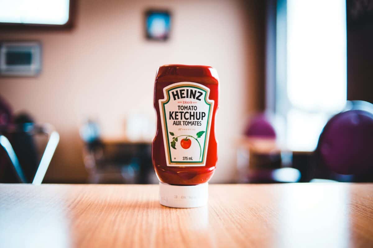 Exploration de l’histoire : découvrez les racines surprenantes du ketchup