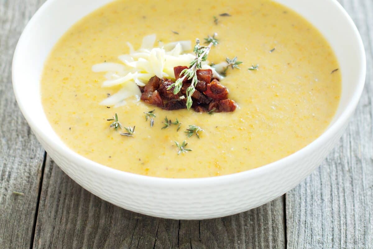 Soupe pommes de terre et lardons