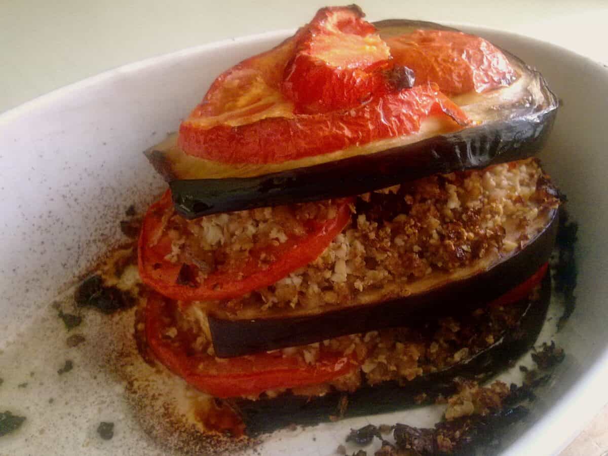 Moussaka grecque authentique : découvrez comment préparer ce plat traditionnel à la perfection