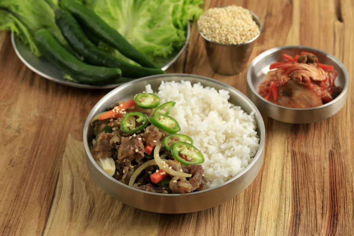 Riz bulgogi coréen au kimchi