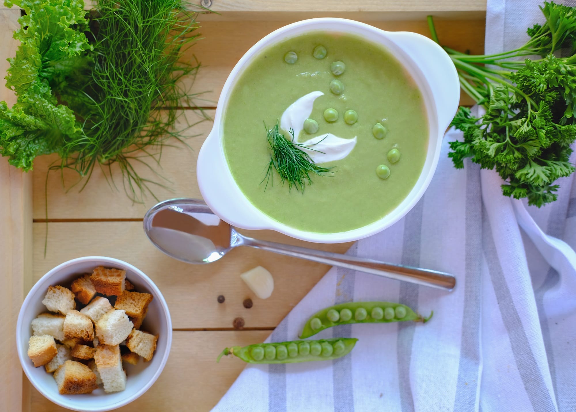 Soupe de pois cassés rustique : recette facile et réconfortante