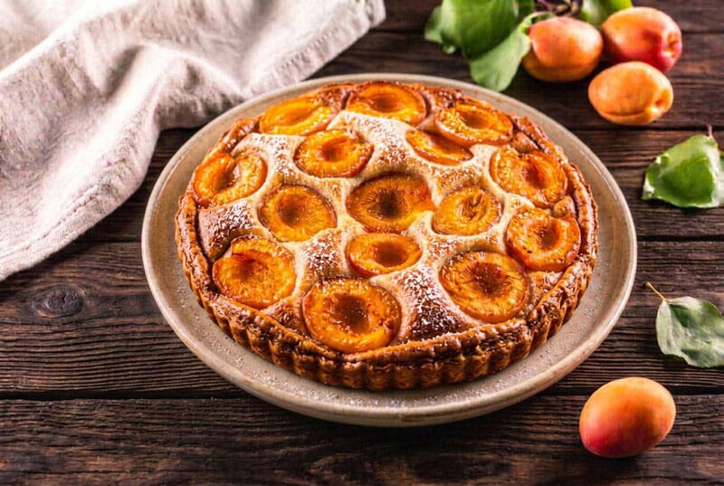 Tarte meringuée aux abricots