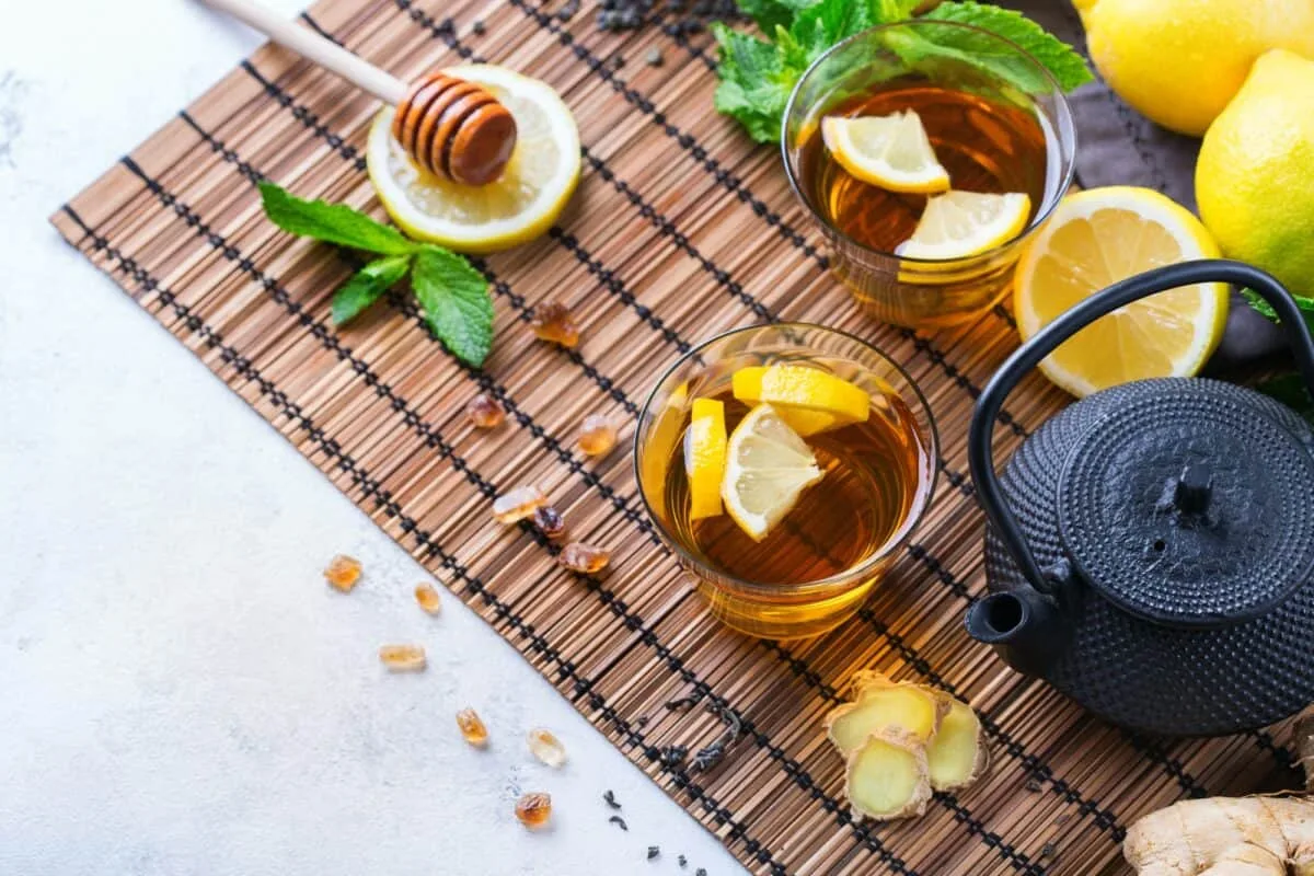 Théière japonaise chinoise citron gingembre menthe