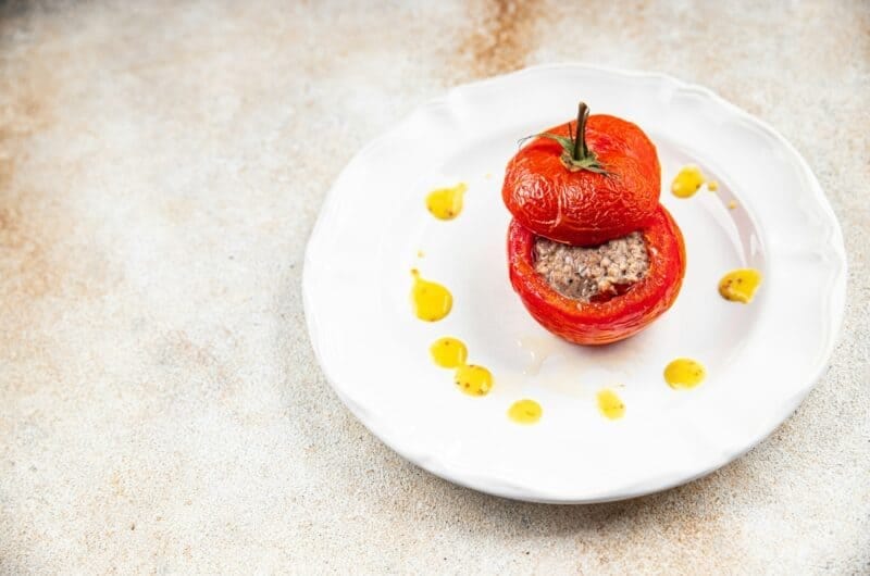 Recette de grand-mère de tomates farcies avec riz